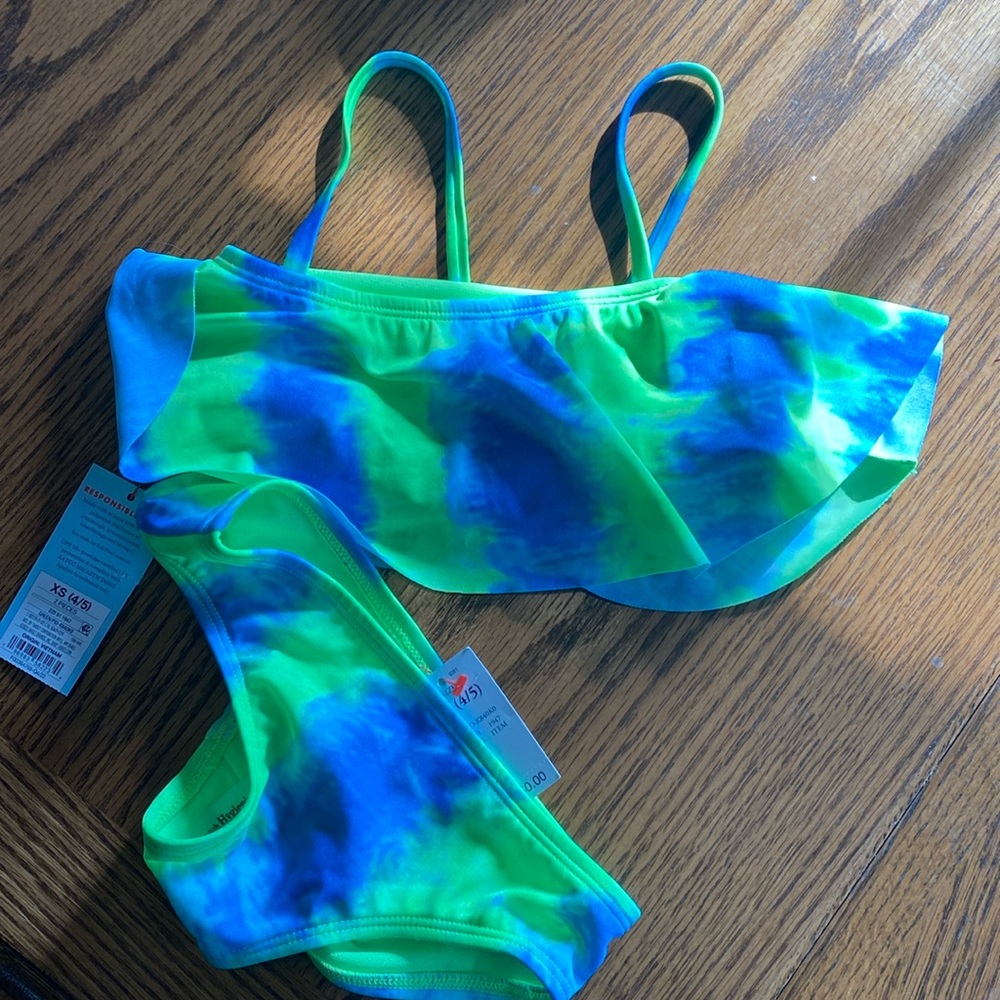 NWT Cat & Jack Girl’s Two Piece Swimsuit